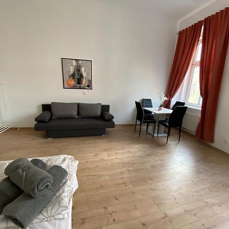 Quad-Room Near Prater Stern Wien Eksteriør bilde