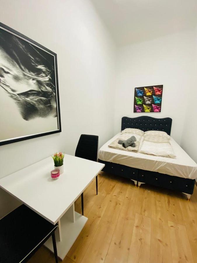 Quad-Room Near Prater Stern Wien Eksteriør bilde